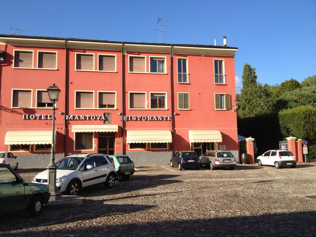 Hotel Mantova Exteriör bild
